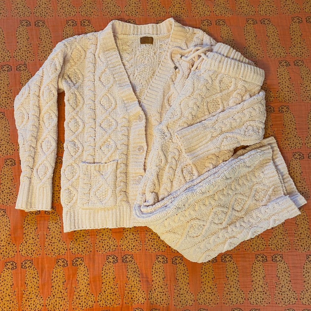 INCREDIBLE! sleep set by POL size S/M